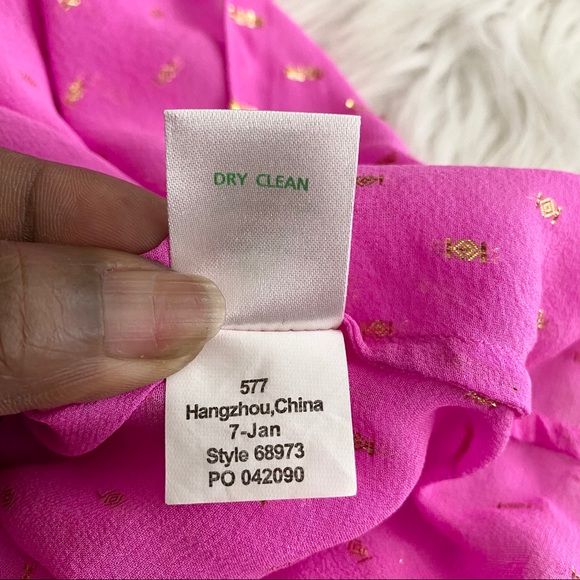 Lilly Pulitzer Colby Pintuck Top Silk Pink, Size L - Picture 10 of 10